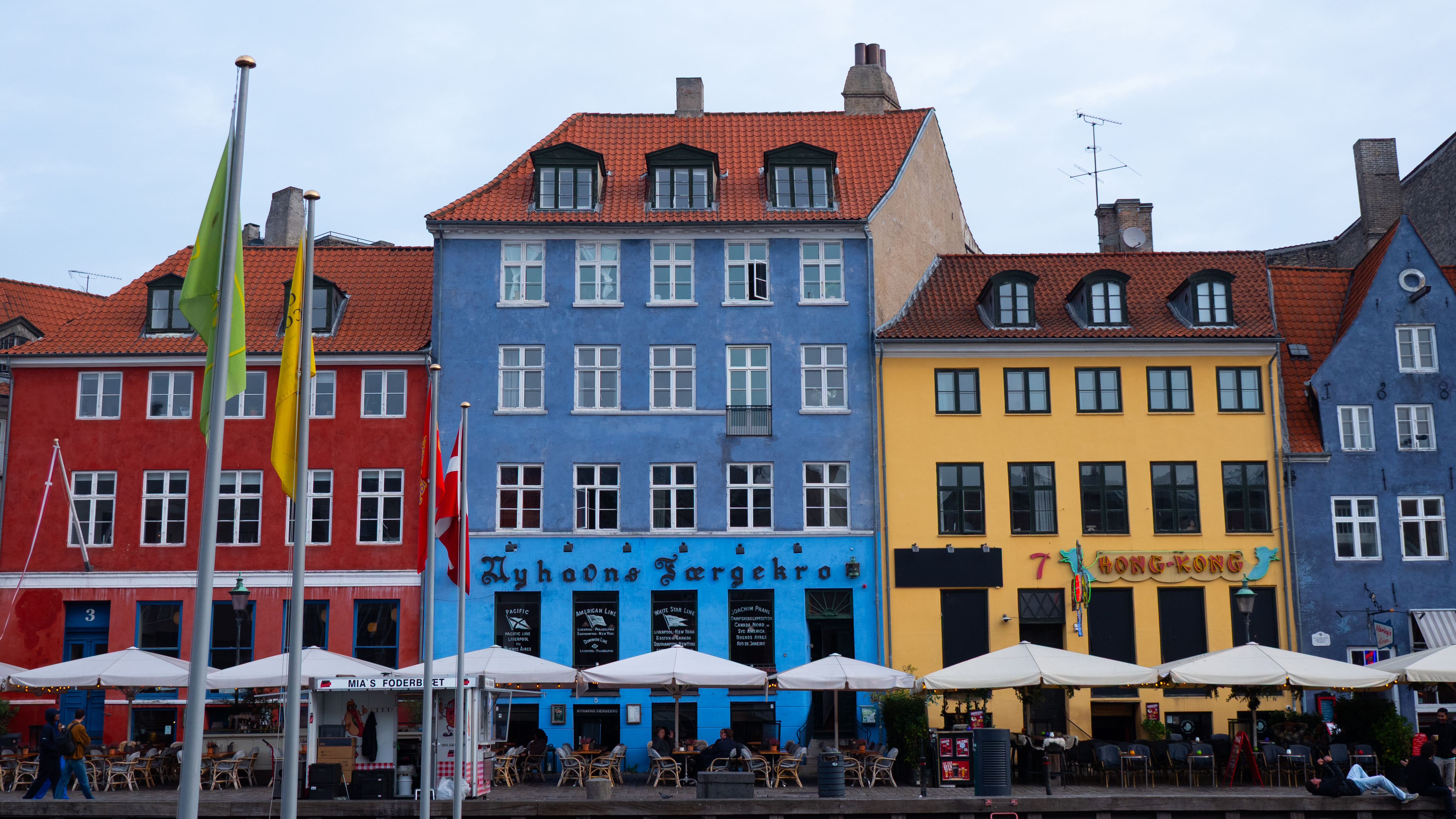 Farverige bygninger i København